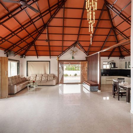 Aqua Lagoon Villa By Secret Turtle Pvt Pool Private Lawn Secunderabad ภายนอก รูปภาพ