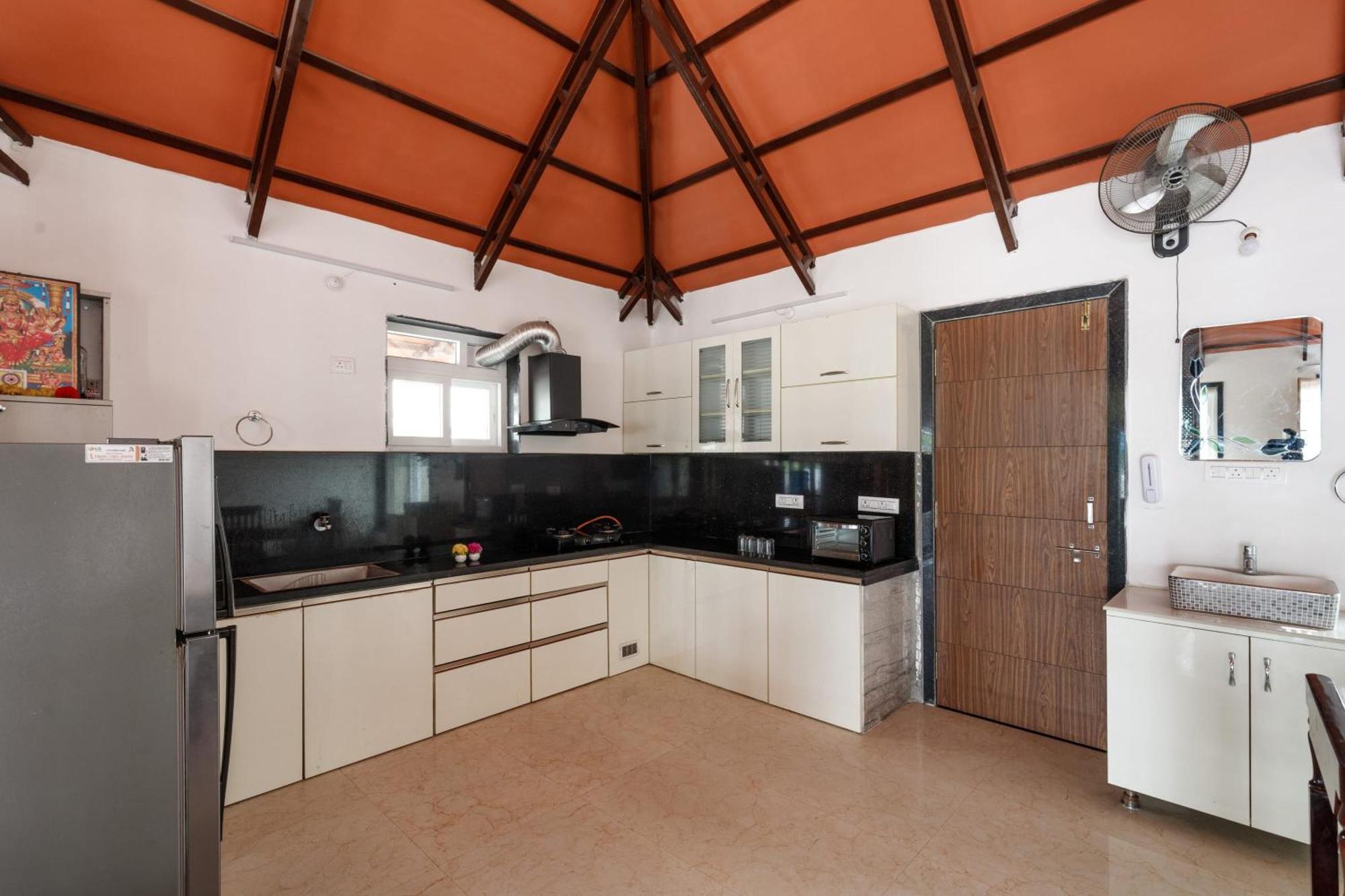 Aqua Lagoon Villa By Secret Turtle Pvt Pool Private Lawn Secunderabad ภายนอก รูปภาพ