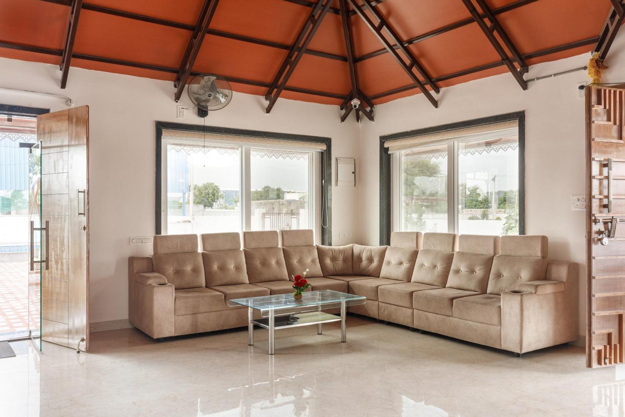 Aqua Lagoon Villa By Secret Turtle Pvt Pool Private Lawn Secunderabad ภายนอก รูปภาพ