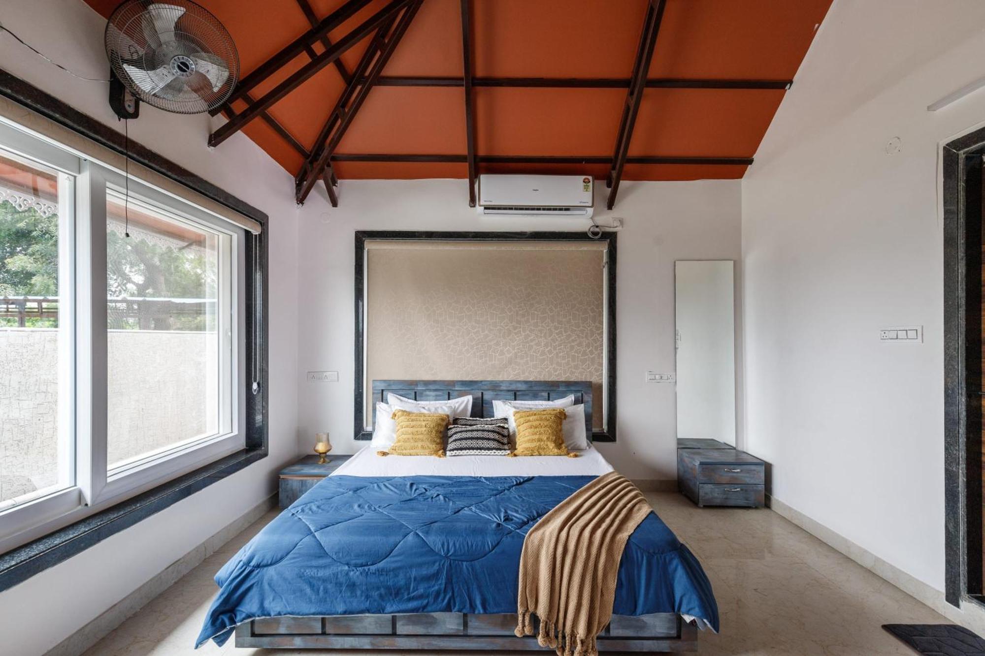 Aqua Lagoon Villa By Secret Turtle Pvt Pool Private Lawn Secunderabad ภายนอก รูปภาพ
